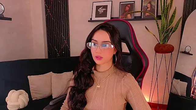EmmyEvans1 Live XXX-Chat