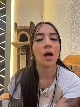 Czat XXX na żywo – EmmyEvans1