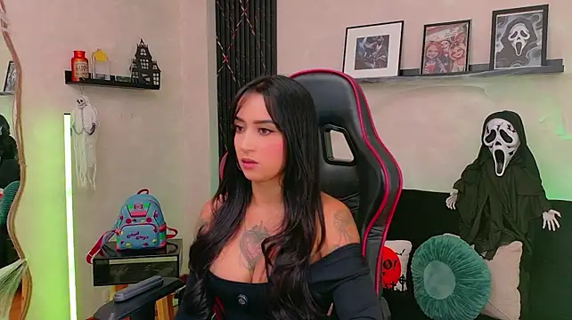 Czat XXX na żywo – EmmyEvans1