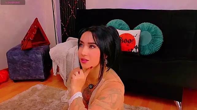 EmmyEvans1 Webcamshow