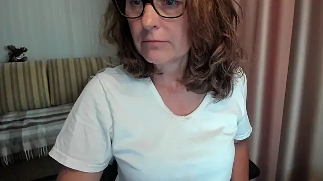 Chatroom XXX en direct de lauraoven