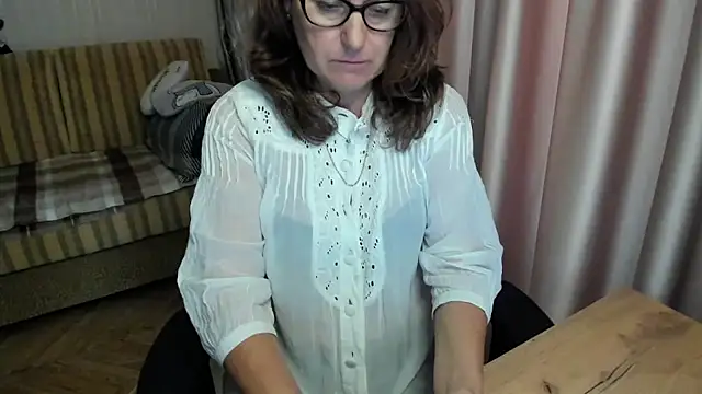 lauraoven's Webcam Show