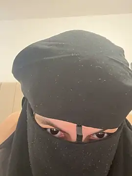 Marocainegroscul's Live XXX Chat