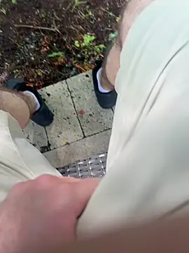 Pokazy przed kamerką – JohnnyBigShot