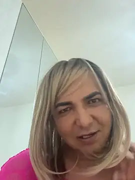Tscrossdress2's Webcam Show