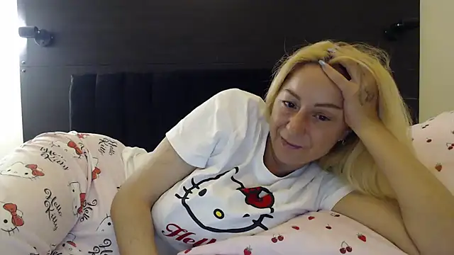 _karolynesyera_ – Live XXX-chat