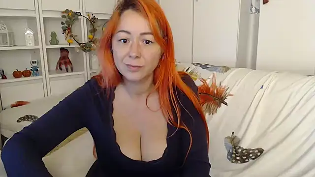 _karolynesyera_ Adlı Modelin Canlı XXX Sohbeti