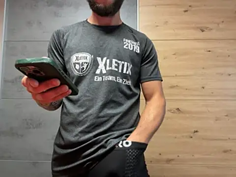 bigdick19cm90 Webcam-Show