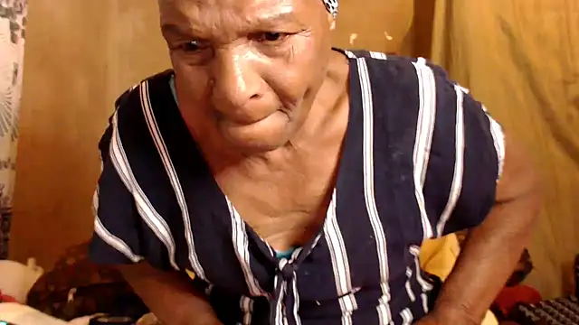 Show webcam de NaughtyGranny