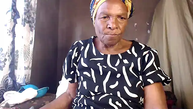 Pertunjukan Kamera Web NaughtyGranny