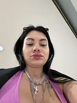 دردشة Wet__Bunny الجنسية المباشرة