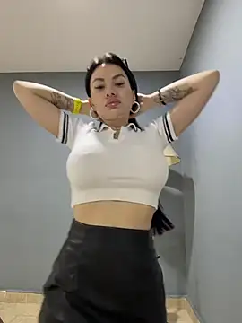 دردشة Wet__Bunny الجنسية المباشرة