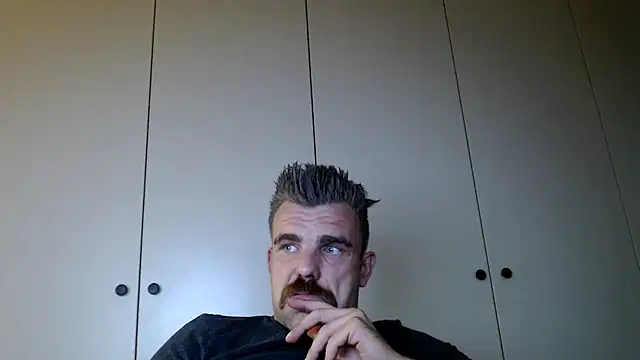 mrbigballs Webcamshow