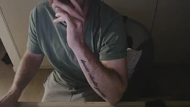 mrbigballs 网络视讯表演