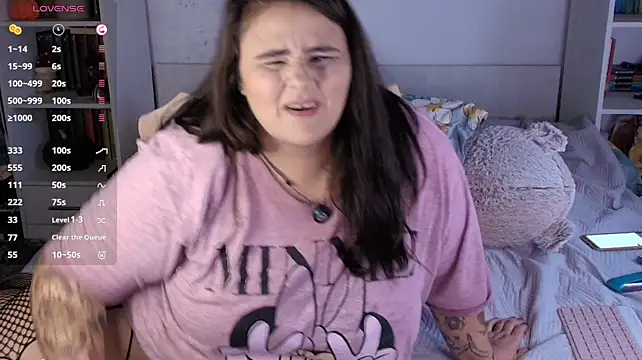 Chat +18 de naughtykiss ao vivo