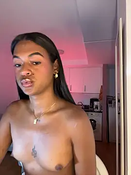 camil_sexx1 Adlı Modelin Web Kamerası Şovu