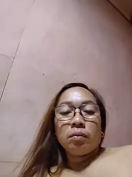 asianwet4u Show in webcam