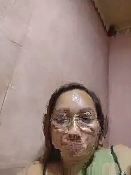 asianwet4u: διαδικτυακό σόου στην κάμερα