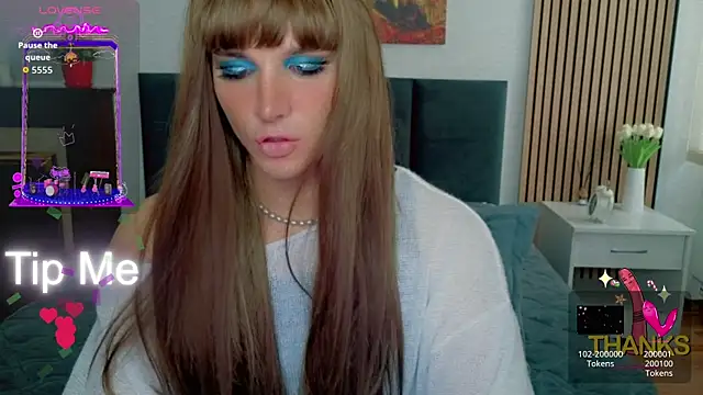 Show modela HelenSpellman na web-kameri
