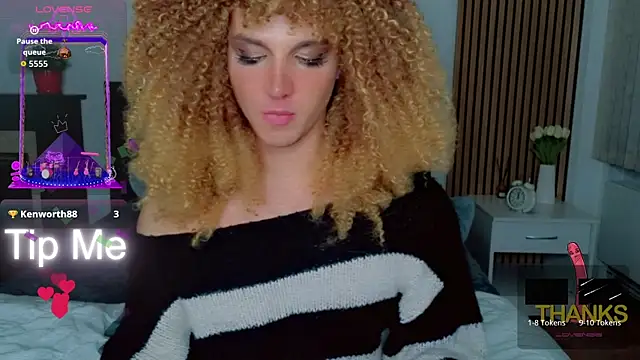 HelenSpellman Show in webcam