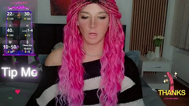 HelenSpellman Show in webcam