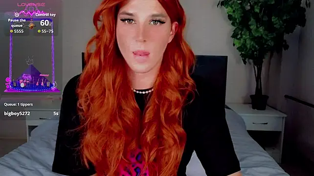 HelenSpellman Show in webcam