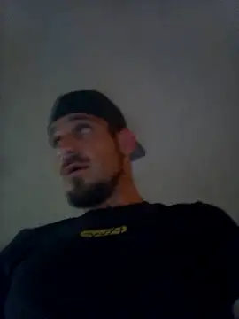 Codymc89: διαδικτυακό σόου στην κάμερα