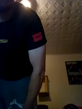 Show modela Codymc89 na web-kameri