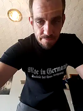 Codymc89 Show in webcam