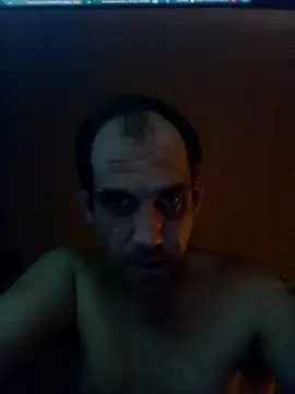 Codymc89: διαδικτυακό σόου στην κάμερα
