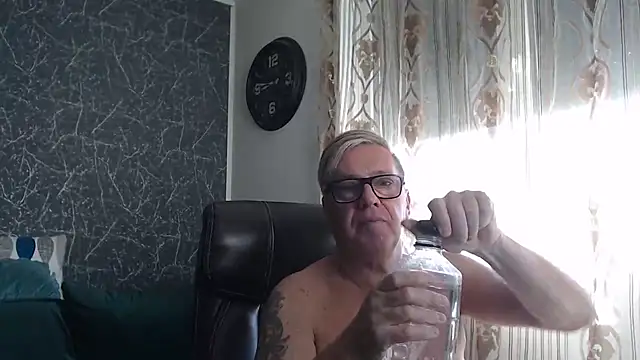 عرض كام RobertStripX