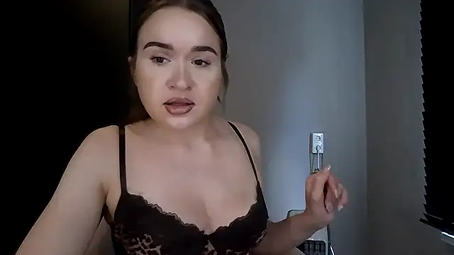 avajade Webcamshow