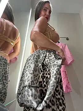 Alimela Show in webcam