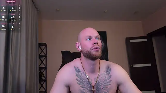 Show modela FireBeard_ na web-kameri