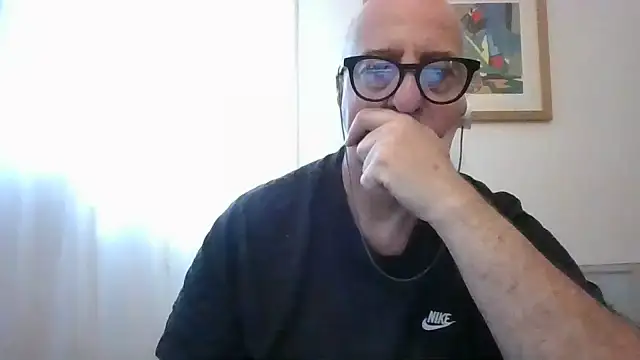 ANONIMO7735 Show Webcam