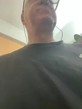 ANONIMO7735 Webcam-Show
