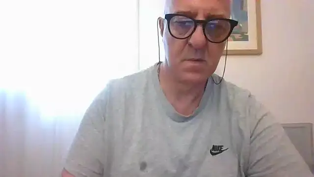 ANONIMO7735 webcam show