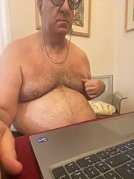 ANONIMO7735 webkamerás műsora