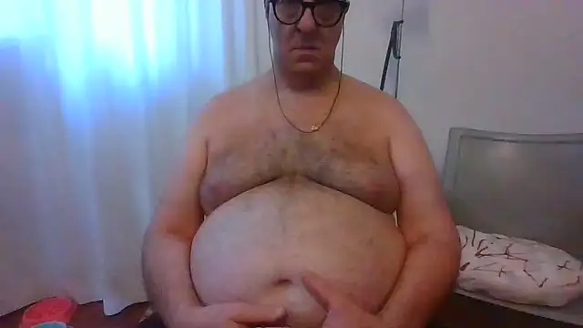 ANONIMO7735 Show in webcam