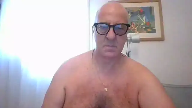 ANONIMO7735's Webcam Show