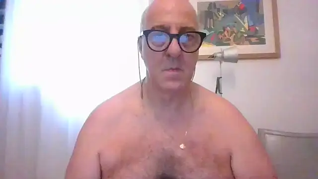 Show modela ANONIMO7735 na web-kameri