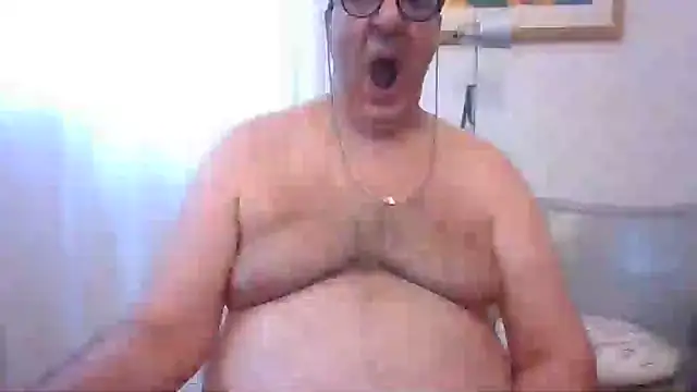 ANONIMO7735's Webcam Show