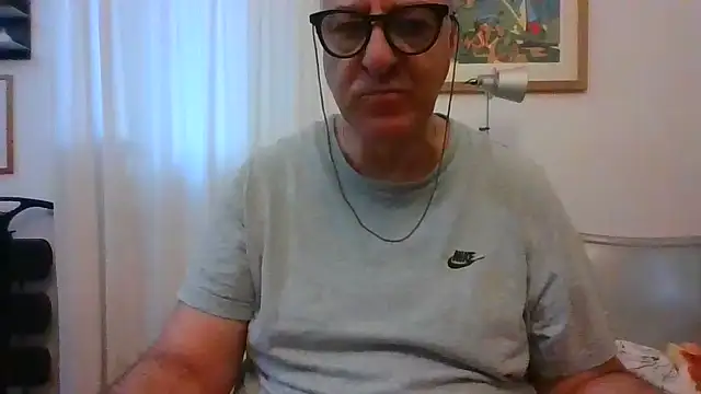 ANONIMO7735 Webcam Show