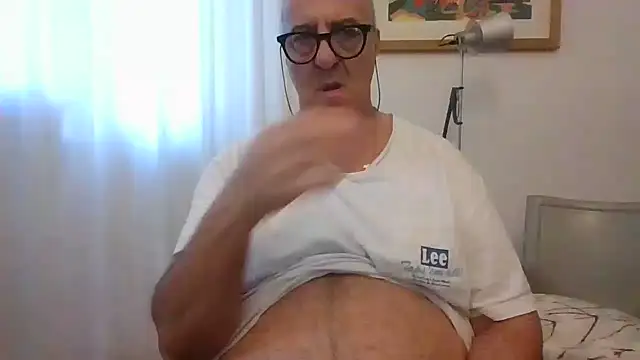 ANONIMO7735 Show Webcam