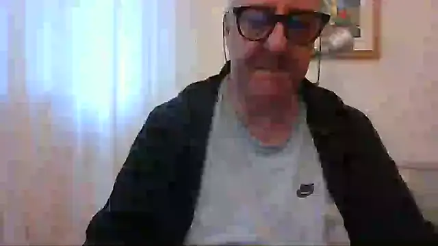 ANONIMO7735 Webcam show