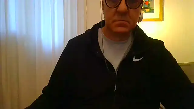 ANONIMO7735 Webcam show