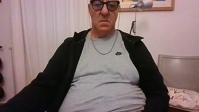 ANONIMO7735 Pertunjukan Webcam
