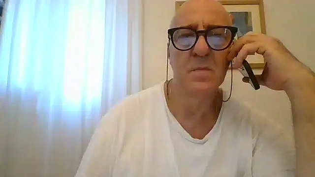 ANONIMO7735 Webcam show