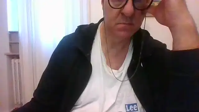 ANONIMO7735 Webcam-Show