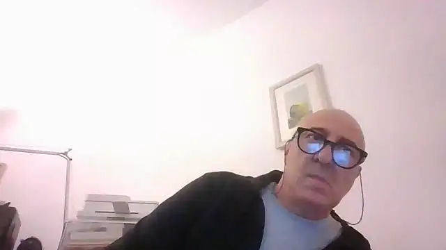 ANONIMO7735's Webcam Show